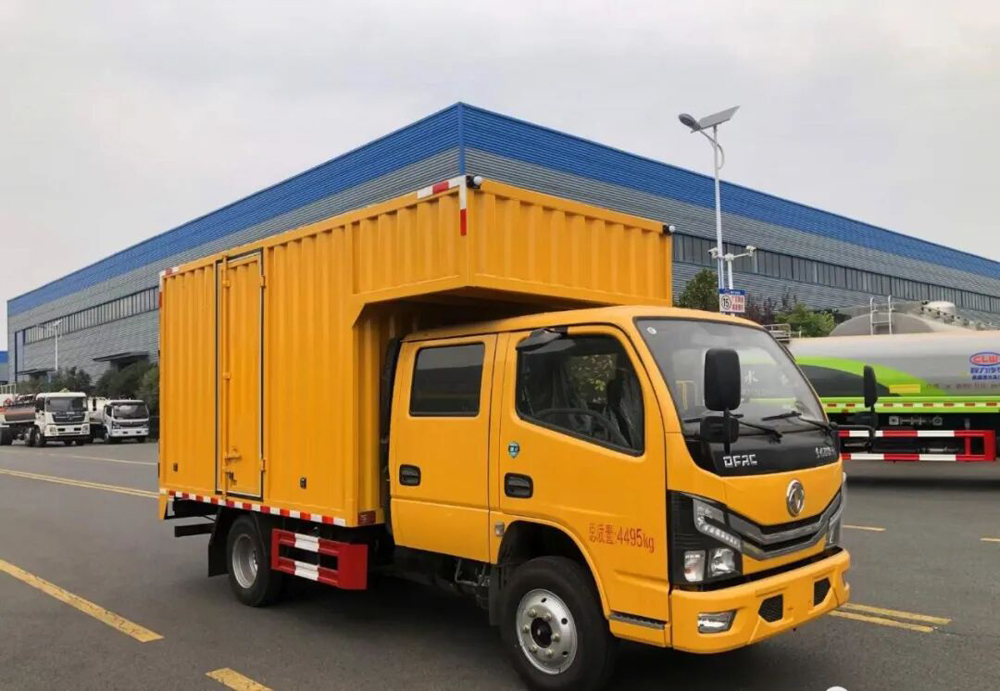 東風多利卡藍牌雙排座檢修車